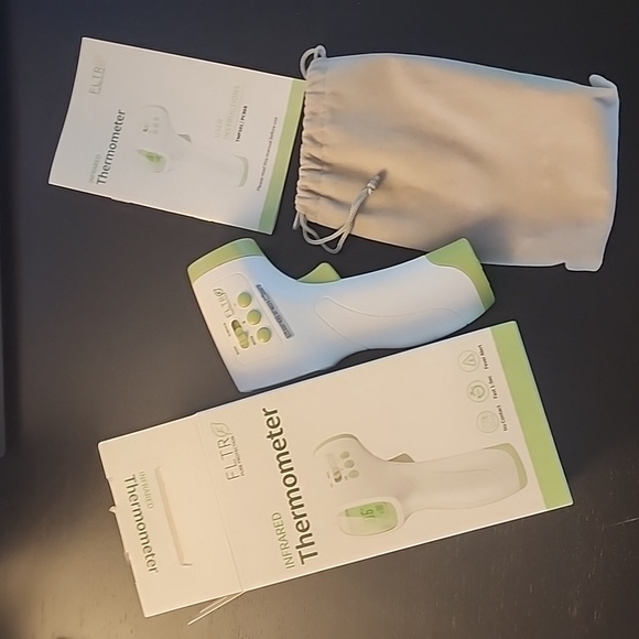 FLTR Infared No Contact Digital Thermometer w/pouch - Picture 5 of 8